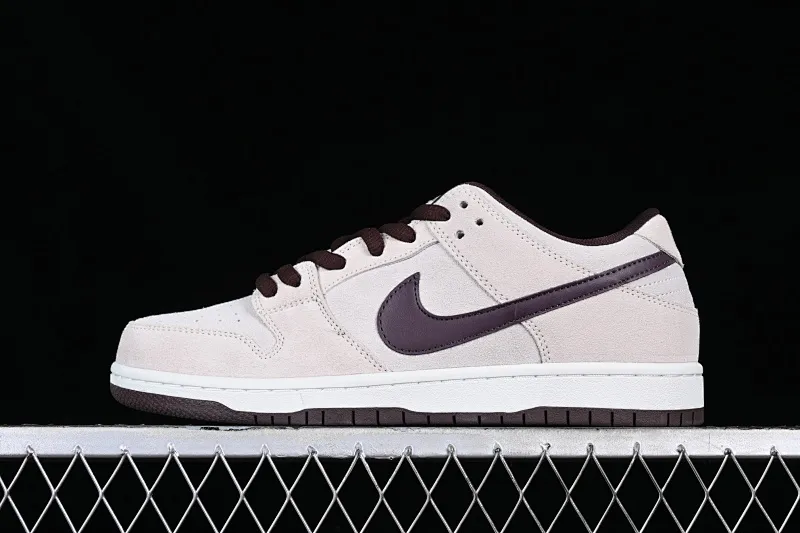 All categories Nk SB Dunk series Nk SB Dunk Low low-top sneakers Nk SB Dunk Low "Desert Sand" dark brown gray low-top series casual sneakers BQ6817-004